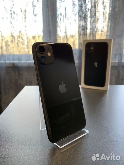 iPhone 11, 64 ГБ