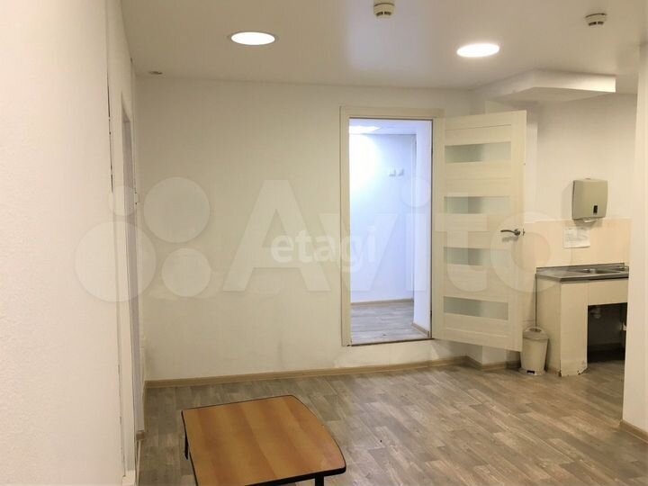 Сдам торговое помещение, 150 м²