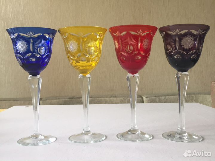 Бокалы, фужеры