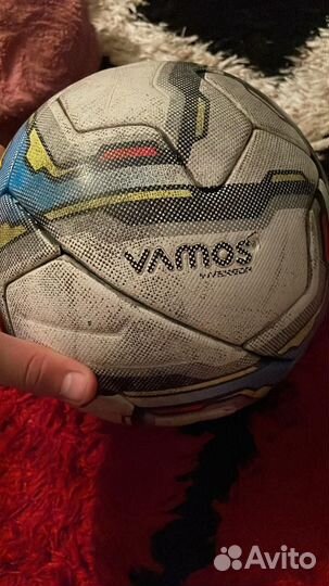 Футбольный мяч