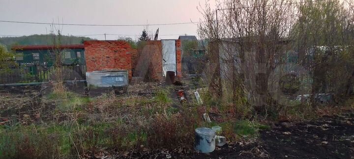 Дача 20 м² на участке 6 сот.