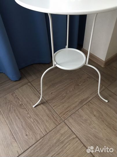 Журнальный столик IKEA бу