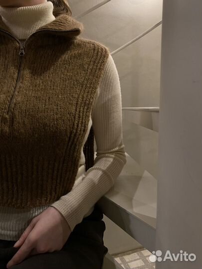 Манишка на молнии женская ручная работа альпака