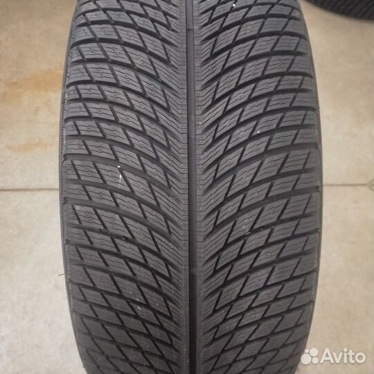 Michelin Pilot Alpin 5 SUV 285/45 R22 114V