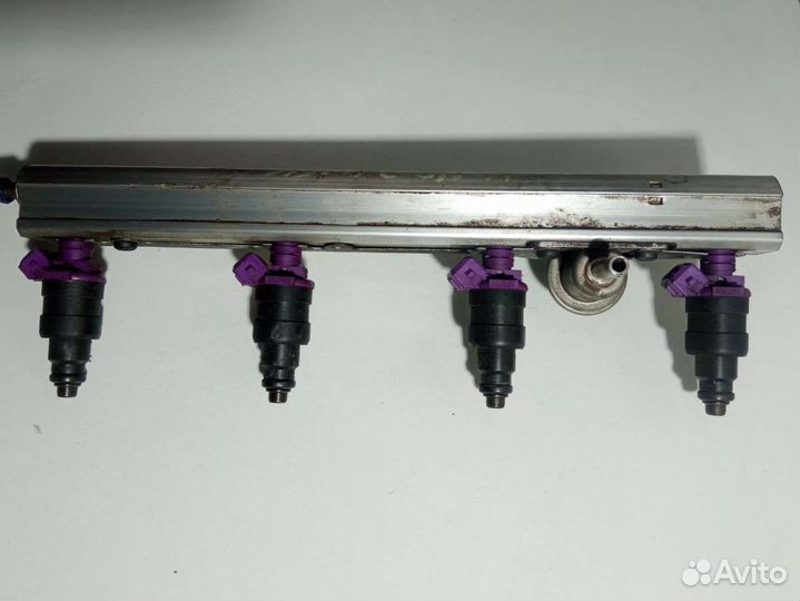 Форсунка Volvo V40 1 9125118,9186381