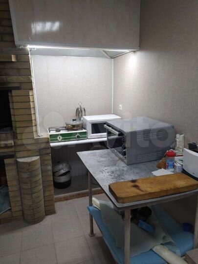 Комната 100 м², 1/3 эт.