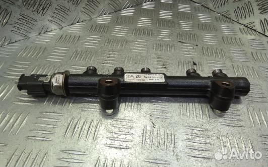 Топливная рампа дизельная citroen C4 2 (OOL10BB01)