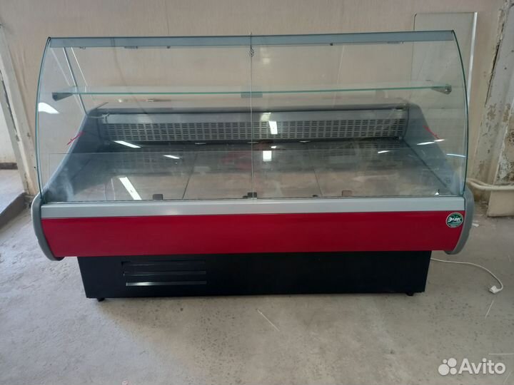 Витрина хол/мор Криспи Октава SN 1800, -2 +6
