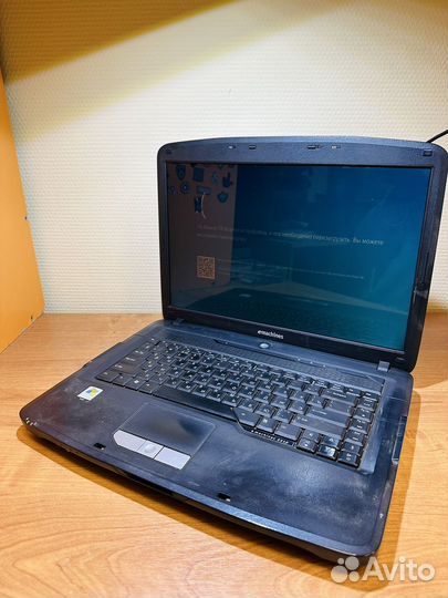 Ноутбук eMachines E510