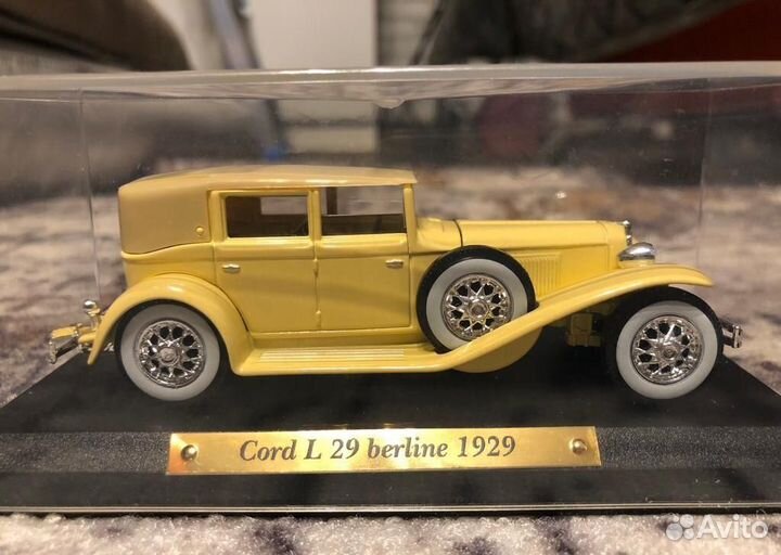 Коллекционные машинки 1 43