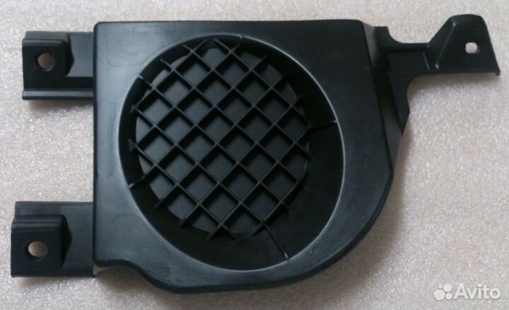 Щиток противотуманной фары на BMW E87 51117058462