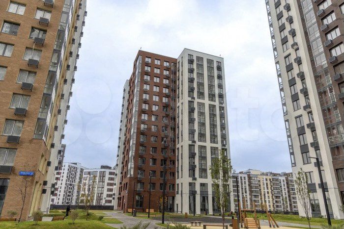 3-к. квартира, 70 м², 2/15 эт.