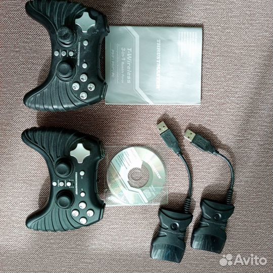 Джойстик thrustmaster