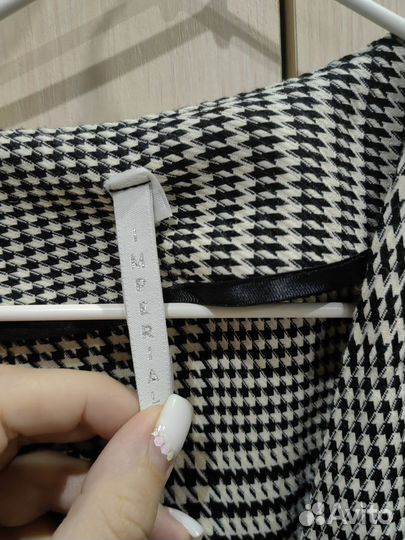 Платье imperial 42