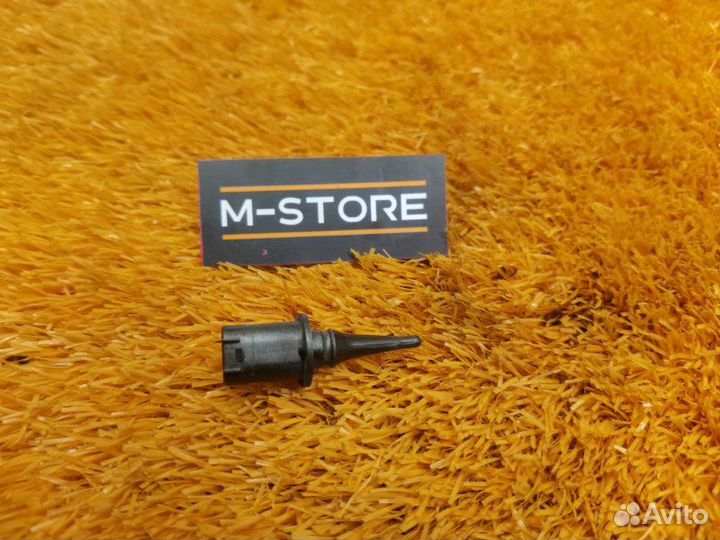 Датчик температуры наружного воздуха Mercedes-Benz