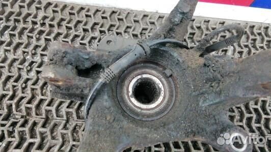 Ступица передняя левая renault captur (HDN25K901)