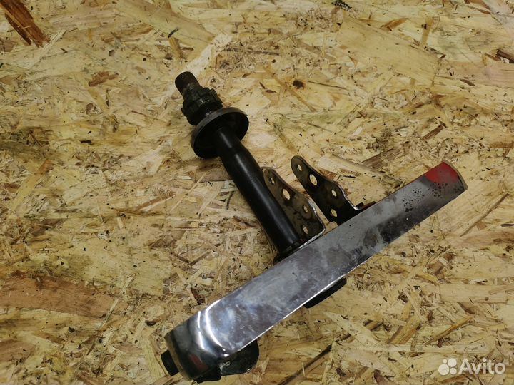 Траверса низ Yamaha XVS Drag Star 400 / 650 Classi