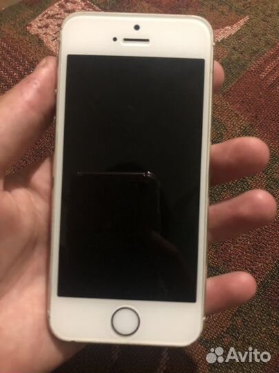 Телефон iPhone 5s