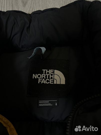 The north face nuptse 1996