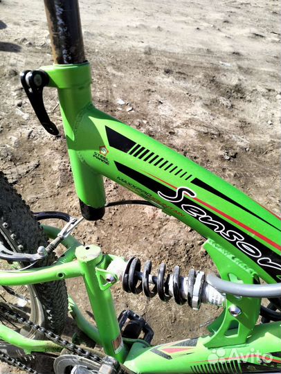 Велосипед maxxpro