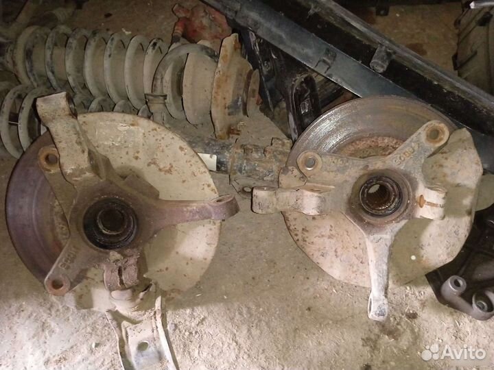 Кулак поворотный Daewoo Matiz 2000—2015