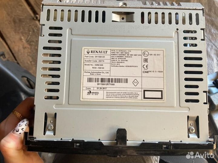 Штатная магнитола Renault