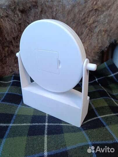 Зеркало настольное с подсветкой для макияжа