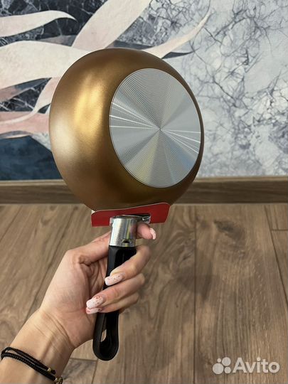 Сковорода новая