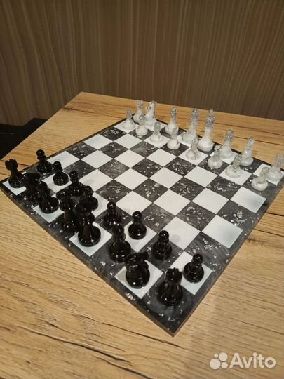 Шахматы из эпоксидной смолы