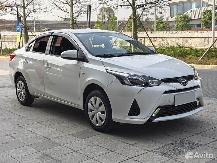 Toyota Yaris 1.5 CVT, 2021, 29 000 км