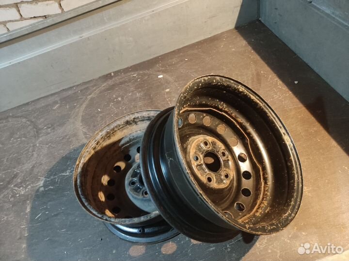 Диски 5 114.3 r 15 штампы б/у