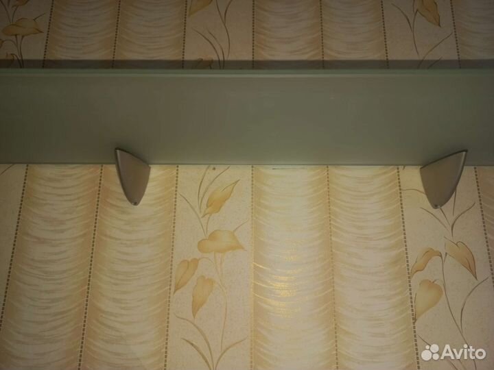 Полка стеклянная