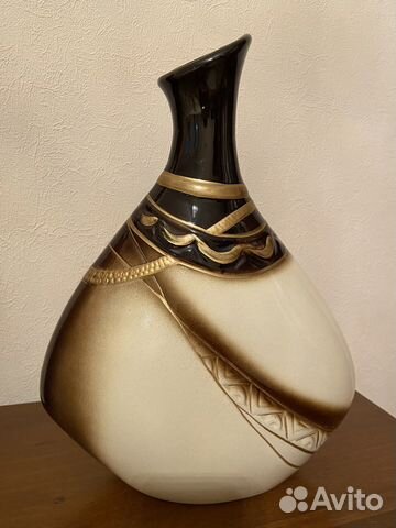 Ваза интерьерная