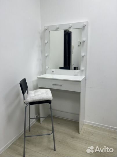 Гримёрное Зеркало (Туалетный столик)