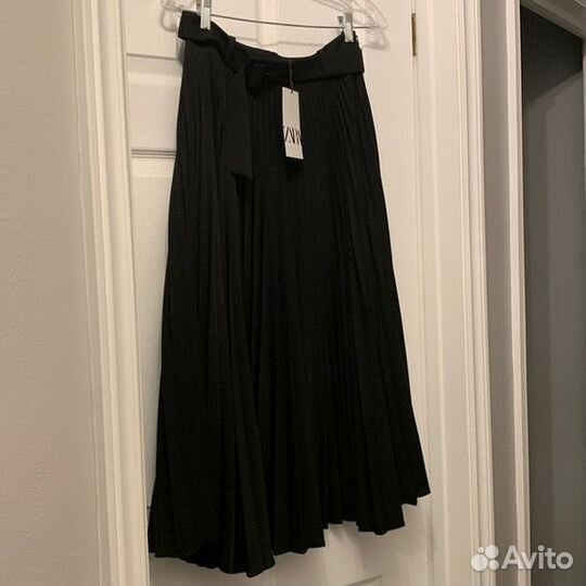 Юбка плиссе Zara, р. 50 (L)