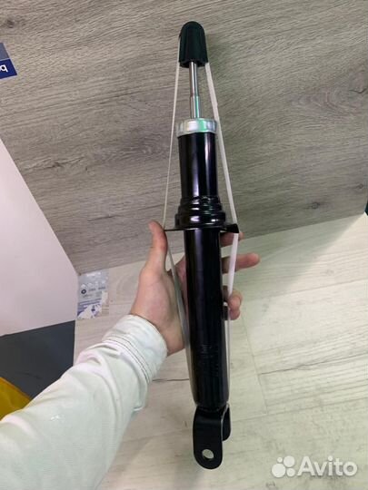 Амортизатор задний газовый Chevrolet Epica (05-12)