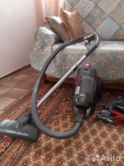 Пылесос Redmond