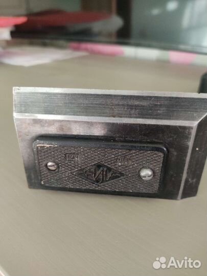 Угольник поверочный лиз и кронциркуль