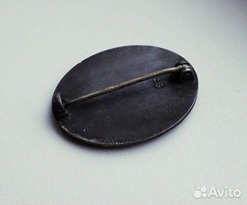 Медали, награды, жетоны и знаки России