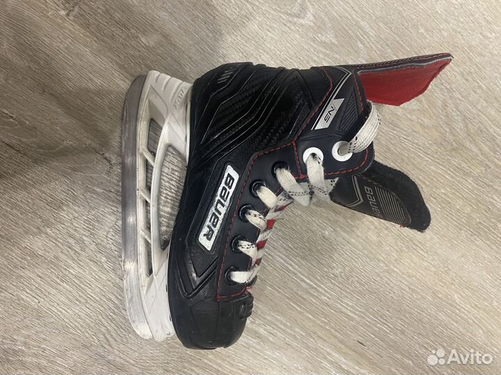 Коньки детские bauer yth 10