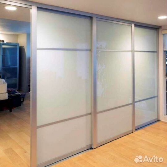 Раздвижные межкомнатные перегородки