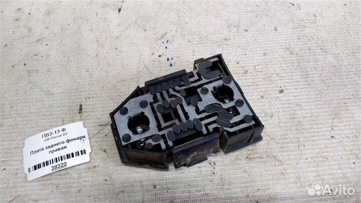 Плата заднего фонаря правого volkswagen Passat B3