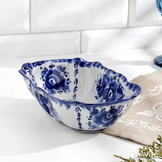 Салатник 'Весна', 14x20x6 см, гжель