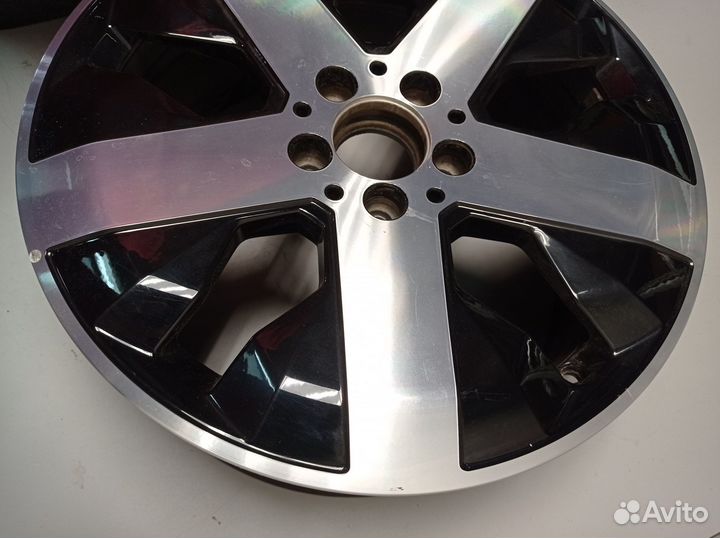 Mercedes W247 GLB диск