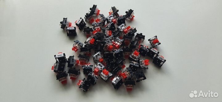 Свитчи красные линейные 58 шт