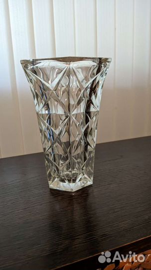 Вазы для цветов