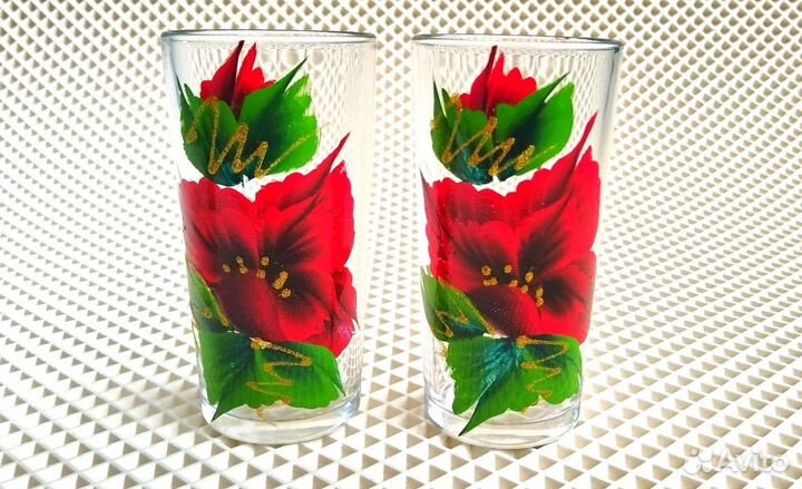 Подарочный набор кувшин и два стакана новый