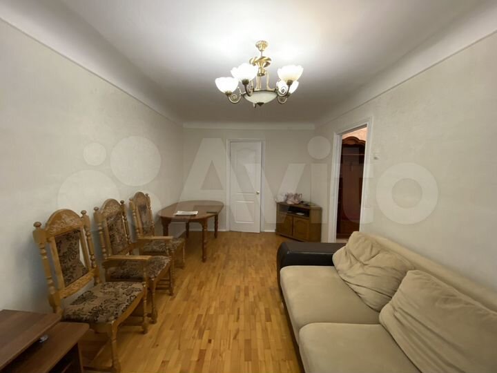 2-к. квартира, 46 м², 2/5 эт.