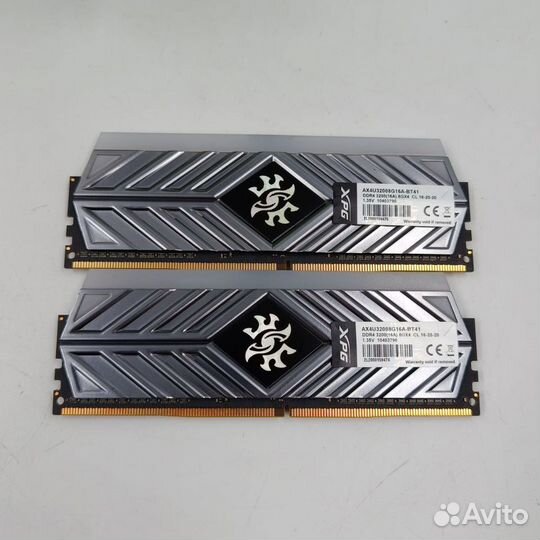 Оперативная память DDR4 2x8 gb 3200 Adata XPG Spec