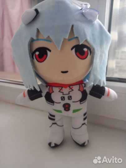 Много фигурок по Евангелиону